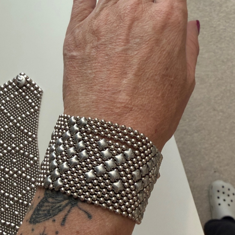 3 different Liquid Metal Sergio Gutierrez silver cuff bracelets handcrafted - Picture 7 of 8